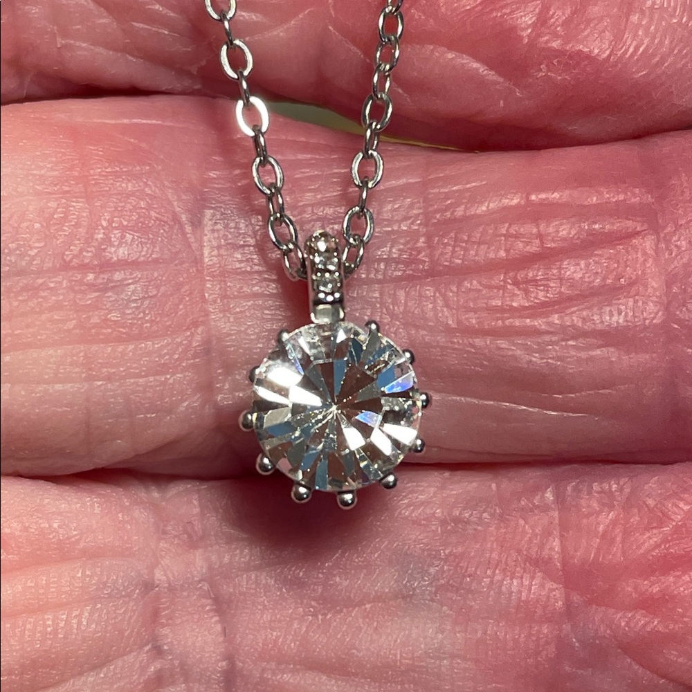 Dazzling Silver simulated, diamond necklace. Big beautiful and shiny by JCM